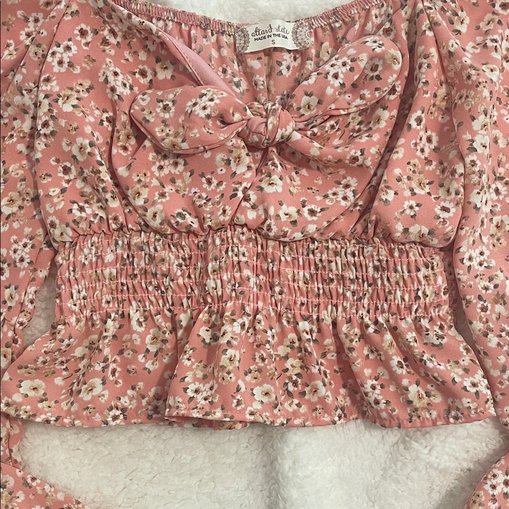 Altar'd State Pink White Floral Feminine Boho Flowy Romantic Puff Sleeve Top - Picture 7 of 8